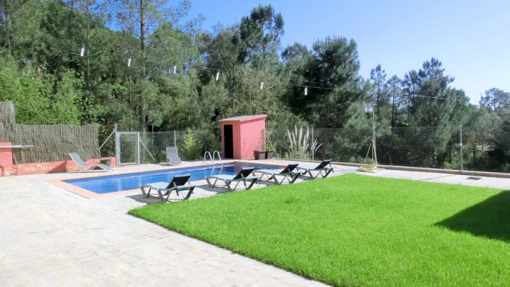 Espagne Costa Brava maison de vacances avec piscine privée près de Lloret de Mar à vendre