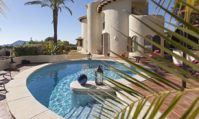 Beautiful villa with private pool and sea views for sale in Spain Costa Blanca Altea