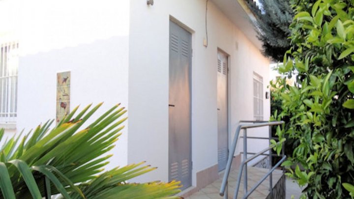 Spanien Costa Brava, schönes Ferienhaus mit privatem Pool in L`Escala