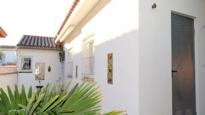 Spanien Costa Brava, schönes Ferienhaus mit privatem Pool in L`Escala