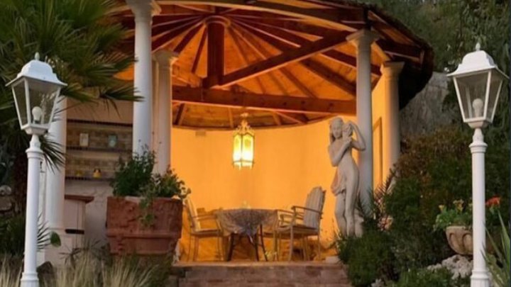 Exklusives Ferienhaus in Roses - Spanien - privater Pool - Meerblick zu verkaufen