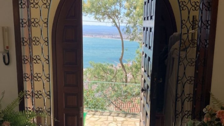 Exklusives Ferienhaus in Roses - Spanien - privater Pool - Meerblick zu verkaufen