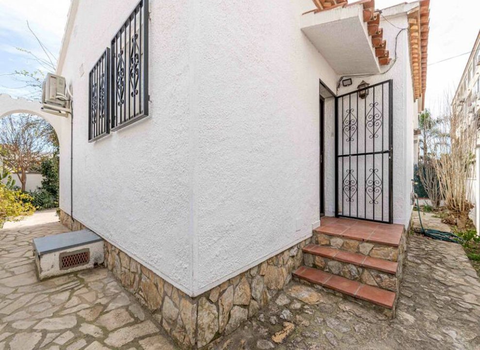 Empuriabrava Ferienhaus mit Tourismus Lizenz -zu verkaufen