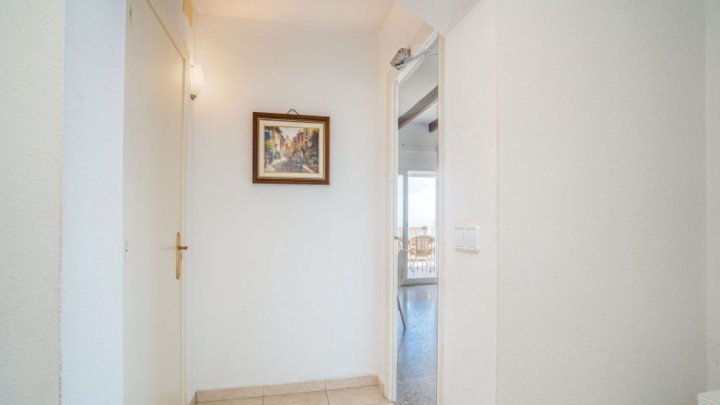 Villa de vacances en Espagne sur la Costa Brava avec piscine privée et vue sur la baie de Rosas
