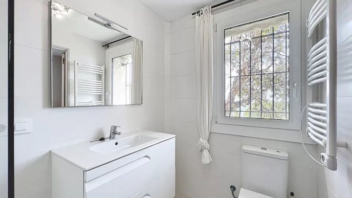 Propriété de luxe méditerranéenne avec vue imprenable sur la mer à vendre