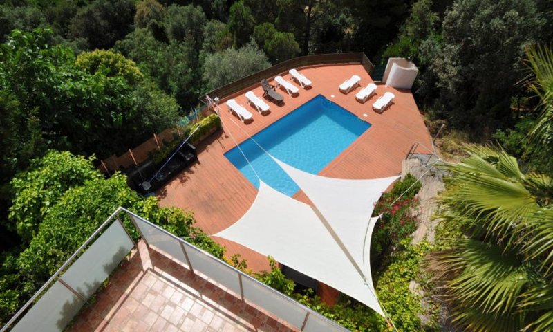 Villa de rêve avec vue sur la mer et licence touristique à Serra Brava