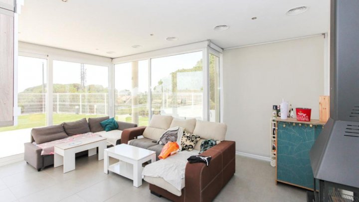 Villa de luxe avec vue sur la mer et la montagne – design moderne & qualité supérieure