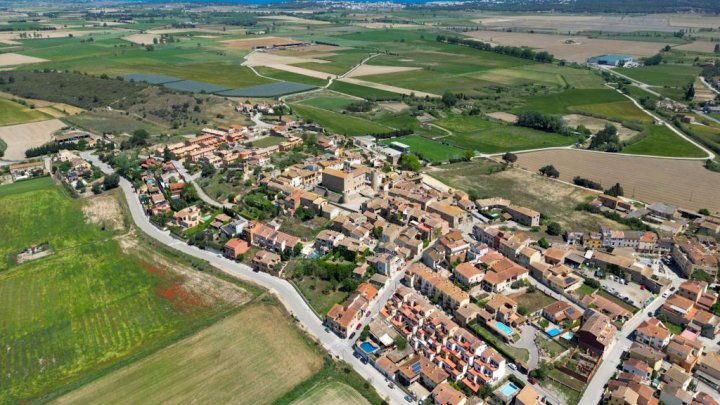 Einfamilienhaus in Bellcaire d'Empordà kaufen - Spanien- Katalonien - Costa Brava