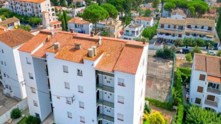 Charmante Erdgeschosswohnung mit Parkplatz in L’Escala - Costa Brava - Spanien