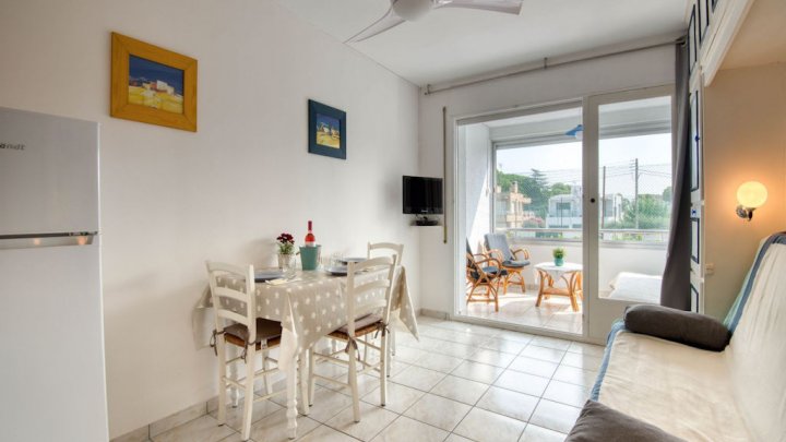 Charmante Erdgeschosswohnung mit Parkplatz in L’Escala - Costa Brava - Spanien