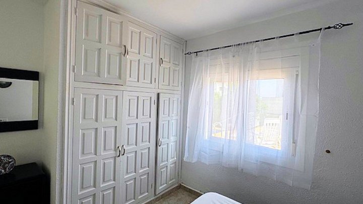 Traumhafte Ferienvilla in L’Escala – Zwei Wohneinheiten, Pool, Jacuzzi & Meerblick