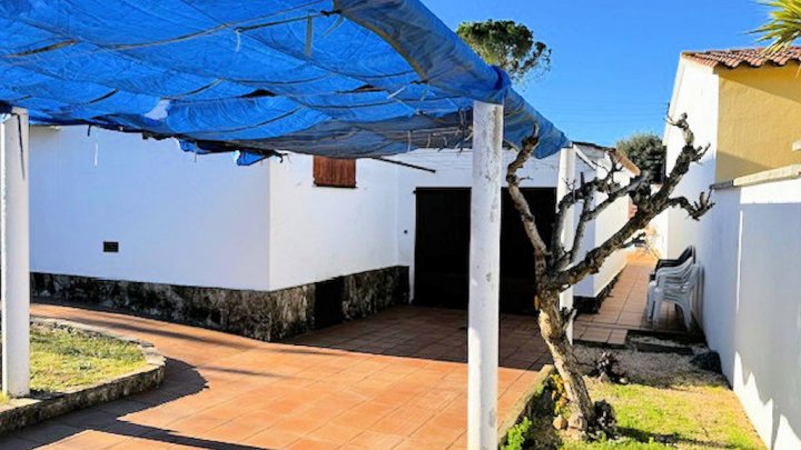 Einfamilienhaus mit privatem Pool in l’Escala an der Costa Brava in Spanien 