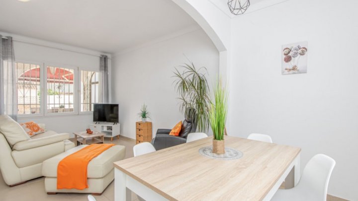 Espagne Empuriabrava villa de 4 chambres avec piscine privée à vendre