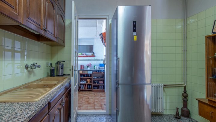 Edificio de apartamentos en venta en Figueres, Cataluña