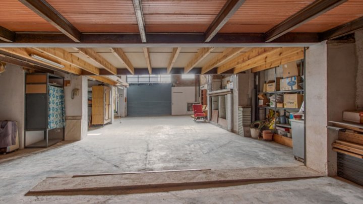 Edificio de apartamentos en venta en Figueres, Cataluña