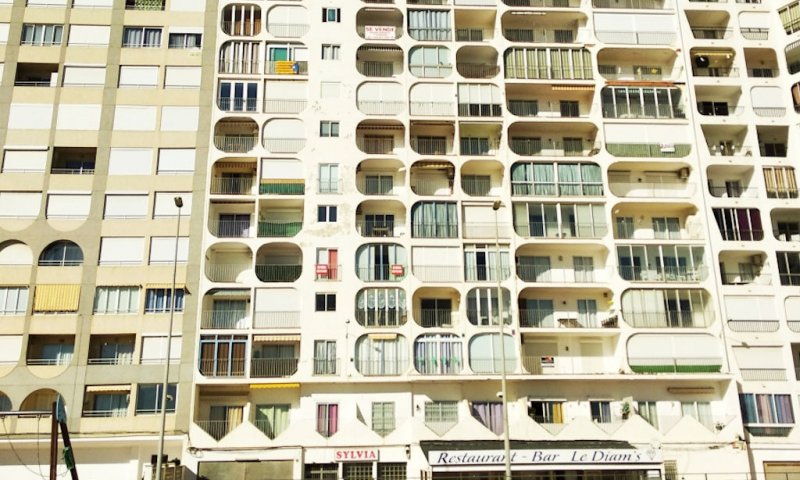 Buy an apartment/studio in Spain on the Empuriabrava beach on the Costa Brava
