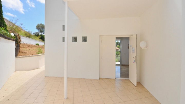 Villa de vacances exclusive en Espagne avec piscine privée sur la Costa Brava près de Lloret de Mar à vendre