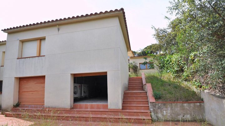 Spanien Ferienhaus bei der Badebucht Cala Canyelles an der Costa Brava bei Lloret de Mar zu verkaufen