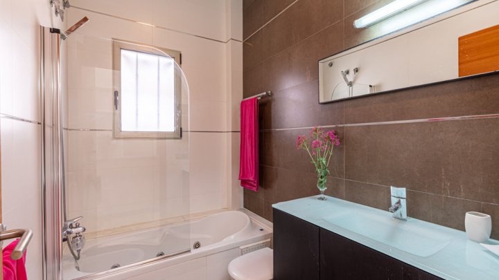 Spain Costa Blanca Villa for sale in Calpe with sea views and private pool