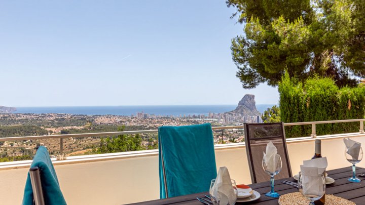 Spanien Costa Blanca Ferienhaus in Calpe mit Meerblick und privatem Pool zu verkaufen