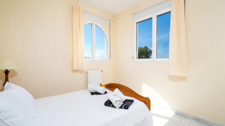 Espagne villa de vacances sur la Costa Blanca près de Javea avec vue sur la mer et piscine privée à vendre