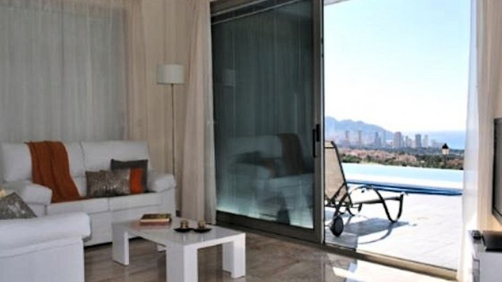 Espagne Costa Blanca près de Benidorm maison exclusive piscine privée et vue fantastique sur la mer
