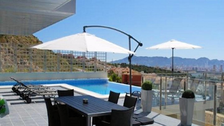 Espagne Costa Blanca près de Benidorm maison exclusive piscine privée et vue fantastique sur la mer