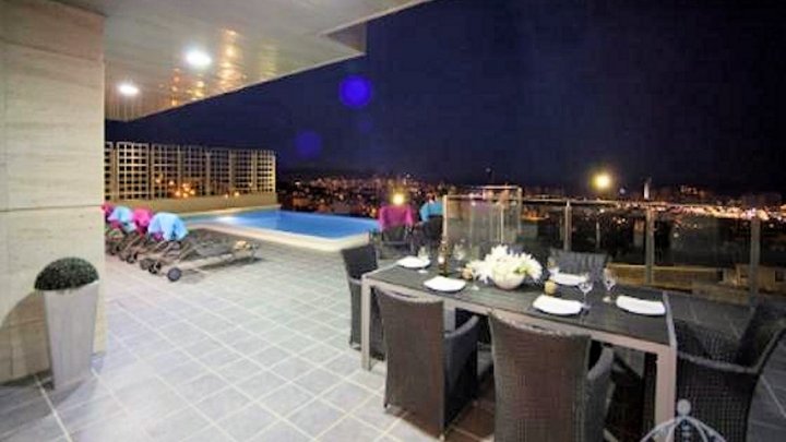 Espagne Costa Blanca près de Benidorm maison exclusive piscine privée et vue fantastique sur la mer